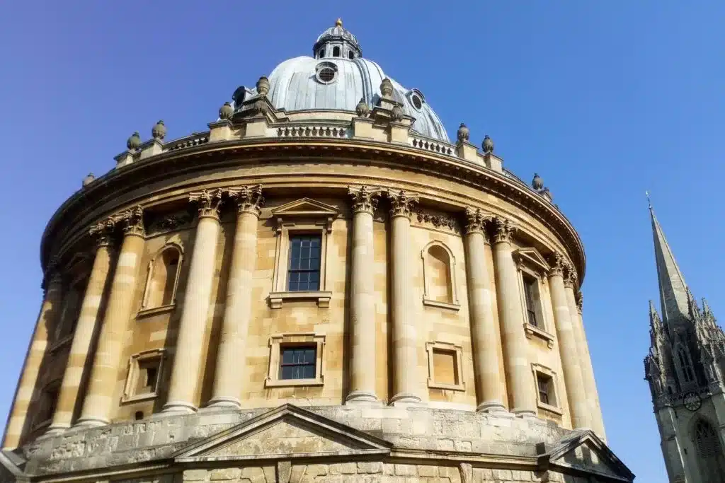 The Radcliffe Camera building at Oxford. 