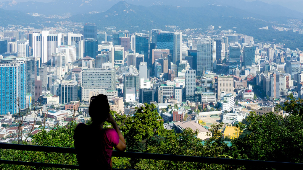 image of seoul skyline